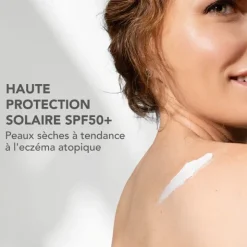 A Derma Exomega Control Crème solaire émolliente SPF 50+