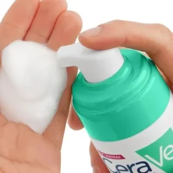 Cerave Mousse nettoyante équilibrante