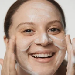 Clinique Anti Blemish solutions Mousse nettoyante anti imperfections