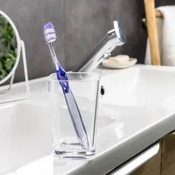 Elgydium Interactive brosse à dents dure