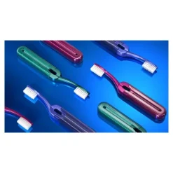 Elgydium Pocket Brosse à dents de voyage souple