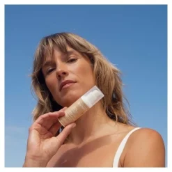 Laboratoires de Biarritz crème solaire teintée bio SPF 50