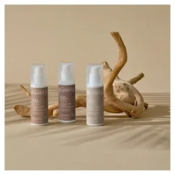 Laboratoires de Biarritz crème solaire teintée bio SPF 50