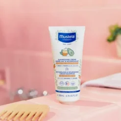 Mustela Shampooing crème démêlant et nourrissant