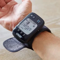Omron RS7 tensiomètre électronique poignet Intelli IT
