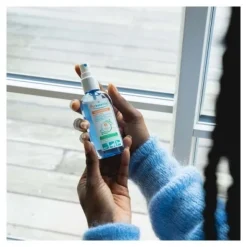 Puressentiel lotion spray antibactérien mains & surfaces