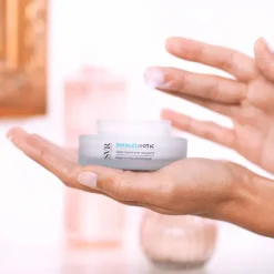 SVR Hyalu Biotic Gelée repulpante lissante