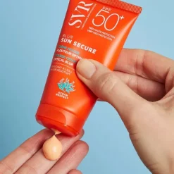 SVR Sun Secure Blur Teinté Crème solaire mousse SPF 50+