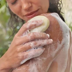 Weleda douche végétale solide Lavande et Vetiver bio